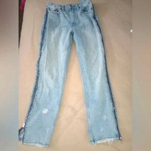 Abercrombie & Fitch Girlfriend Jeans